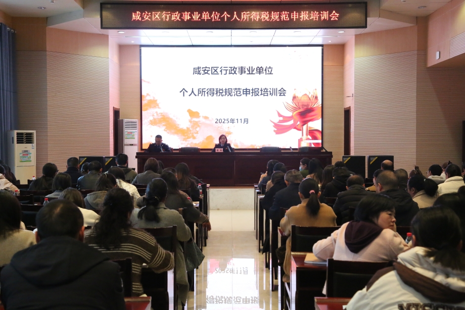 C89A1581.jpg C89A1581.jpg