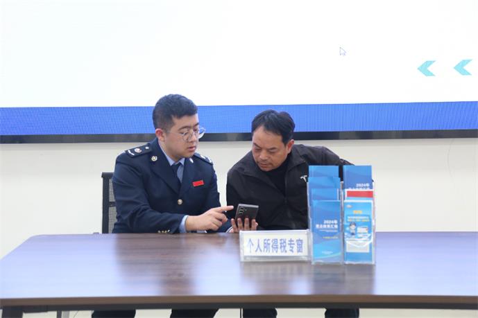 1765164035715046832.jpg 1765159804601008208.jpg